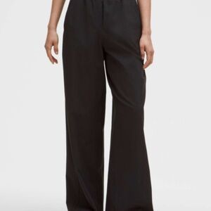 LULULEMON STRETCH RUFFLE-WAIST WIDE-LEG PANT